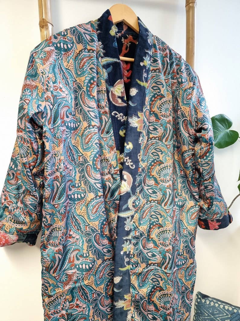 Essential Designs London - Vendita all'ingrosso Kimono - Donna - Giacca kimono unisex in velluto di lusso reversibile con stampa a colori misti5