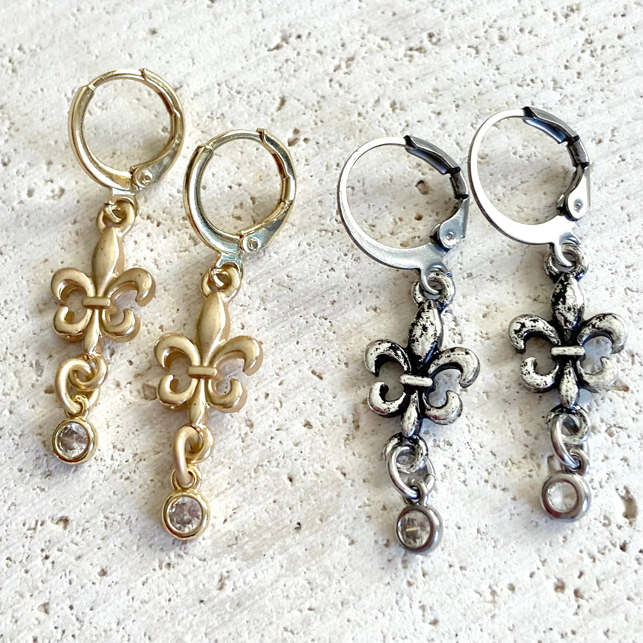 VB&CO Designs Handmade Jewelry - Wholesale Dangle Earrings - Simple fleur de lis earring boutique French jewelry 4