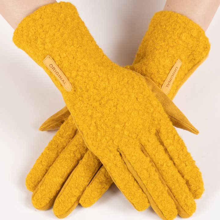 Original USA - Wholesale Gloves - Women's - Bouclé and Faux Suede Logo Touchscreen Gloves1
