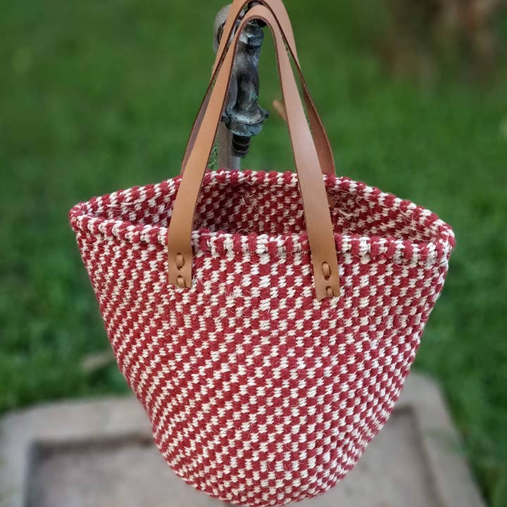 African Craft Collection – Großhandel Henkeltasche – Damen – Handtaschen mit Tragegriff aus Sisal und Wolle1