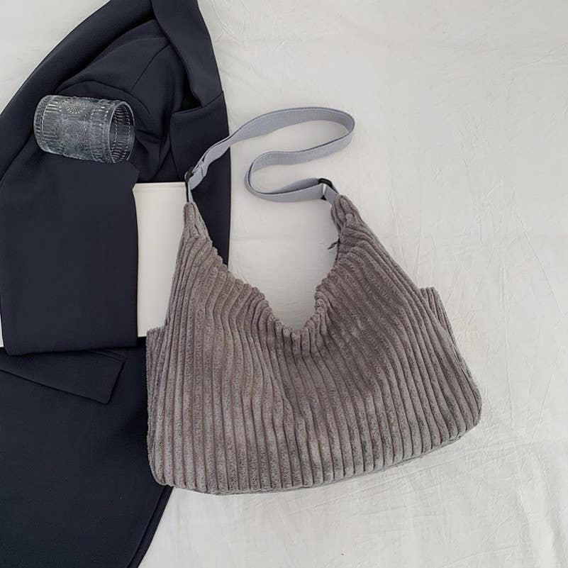 JOSSLYN by wall to wall – wholesale Axelremsväska – Dam – Corduroy casual quiltad axelväska | 40P5825