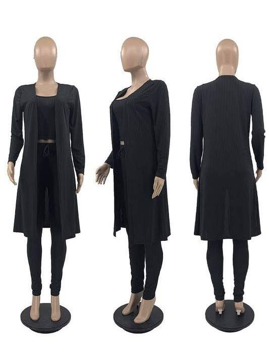 Flarix - Wholesale Hemd- en rokset - Dames - geribbelde 3-delige tankbroek met cropbroek en trainingspak4