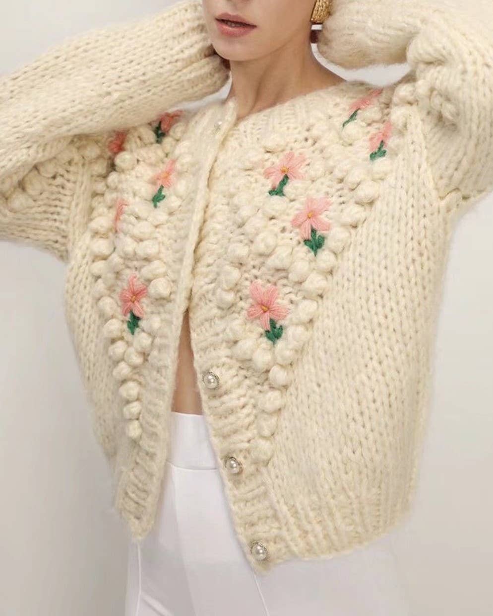 HIDDENBRAND - Wholesale Cardigan - Women's - Hand-Hooked Embroidered Knit Sweater Cardigan3