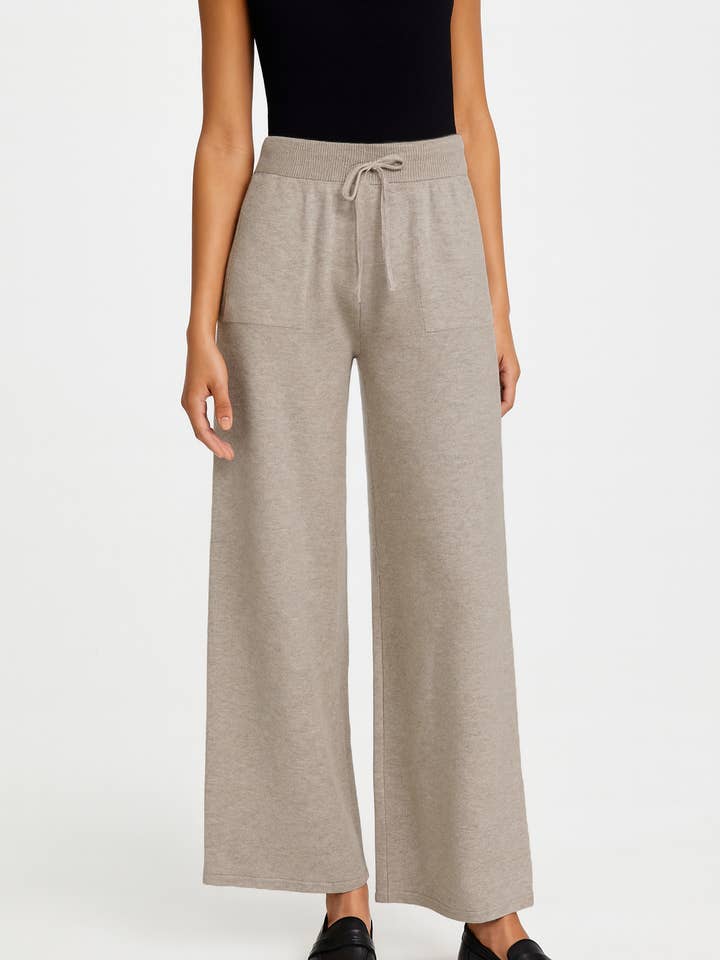 PANTALONI A GAMBA LARGA IN MAGLIA PREMIUM CON VITA ELASTICA, LACCIO A STRINGERE per la vendita all'ingrosso da parte di Lucy Sparks