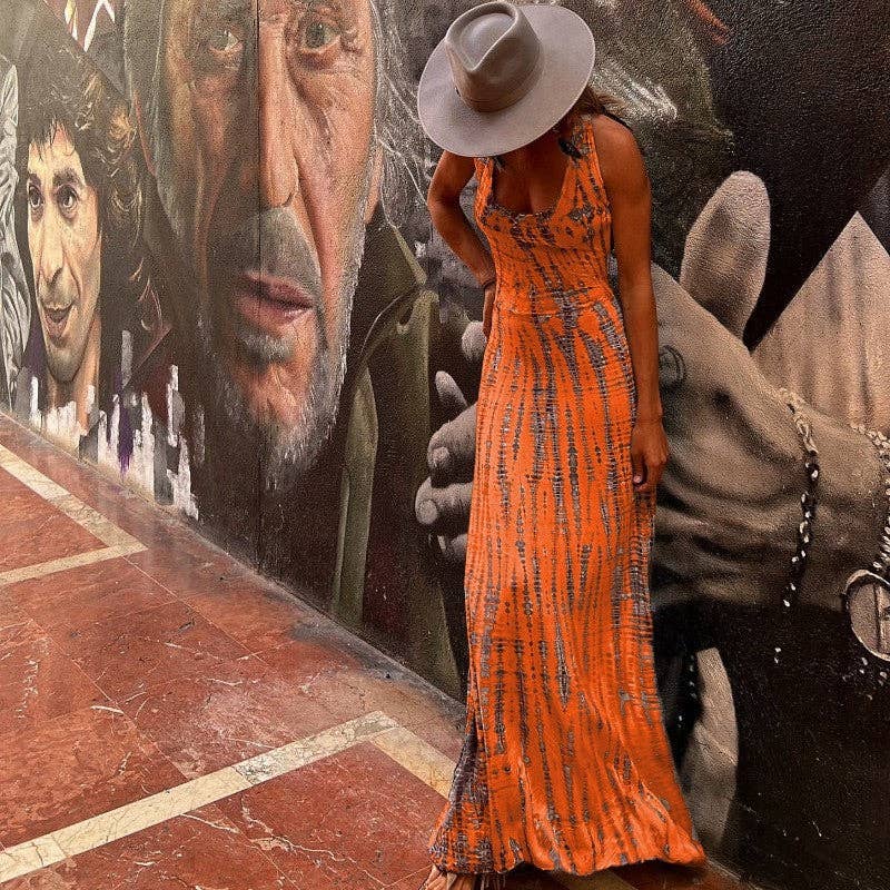 Sheer Trend - Vendita all'ingrosso Vestito - Donna - Abito lungo con stampa floreale e schiena scoperta con allacciatura al collo0