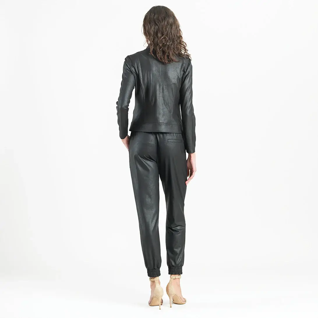 Clara Sunwoo - Vente Veste en cuir – femme - JKZ1 - Veste à double poche zippée en cuir liquide™10
