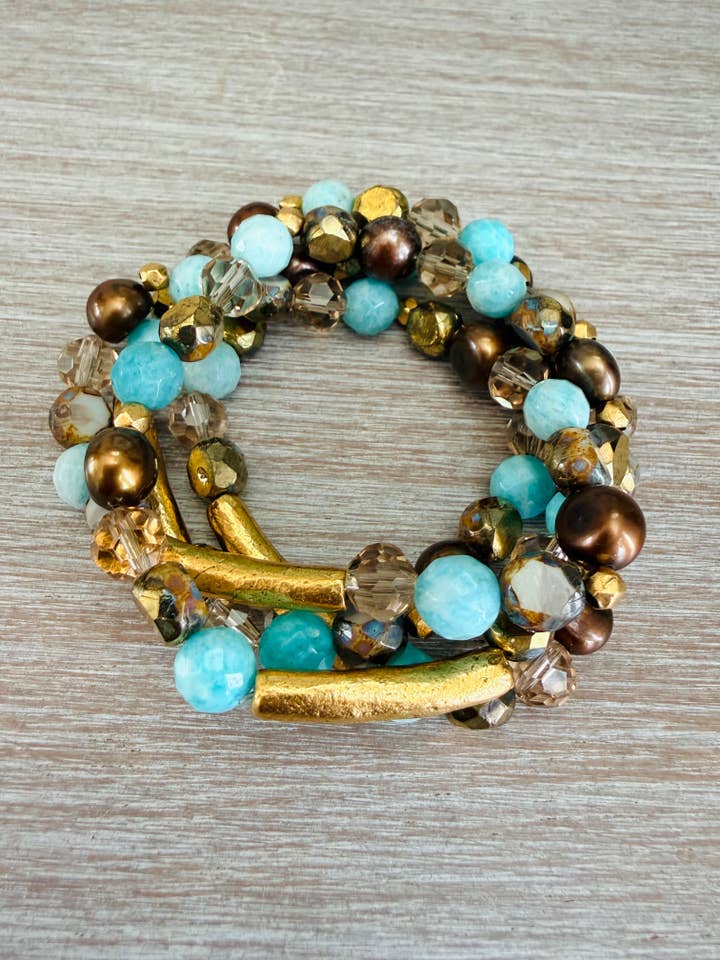 Rustic Bronze Stretch Bracelet With Agate Stones and Crystals for wholesale by Twist Style