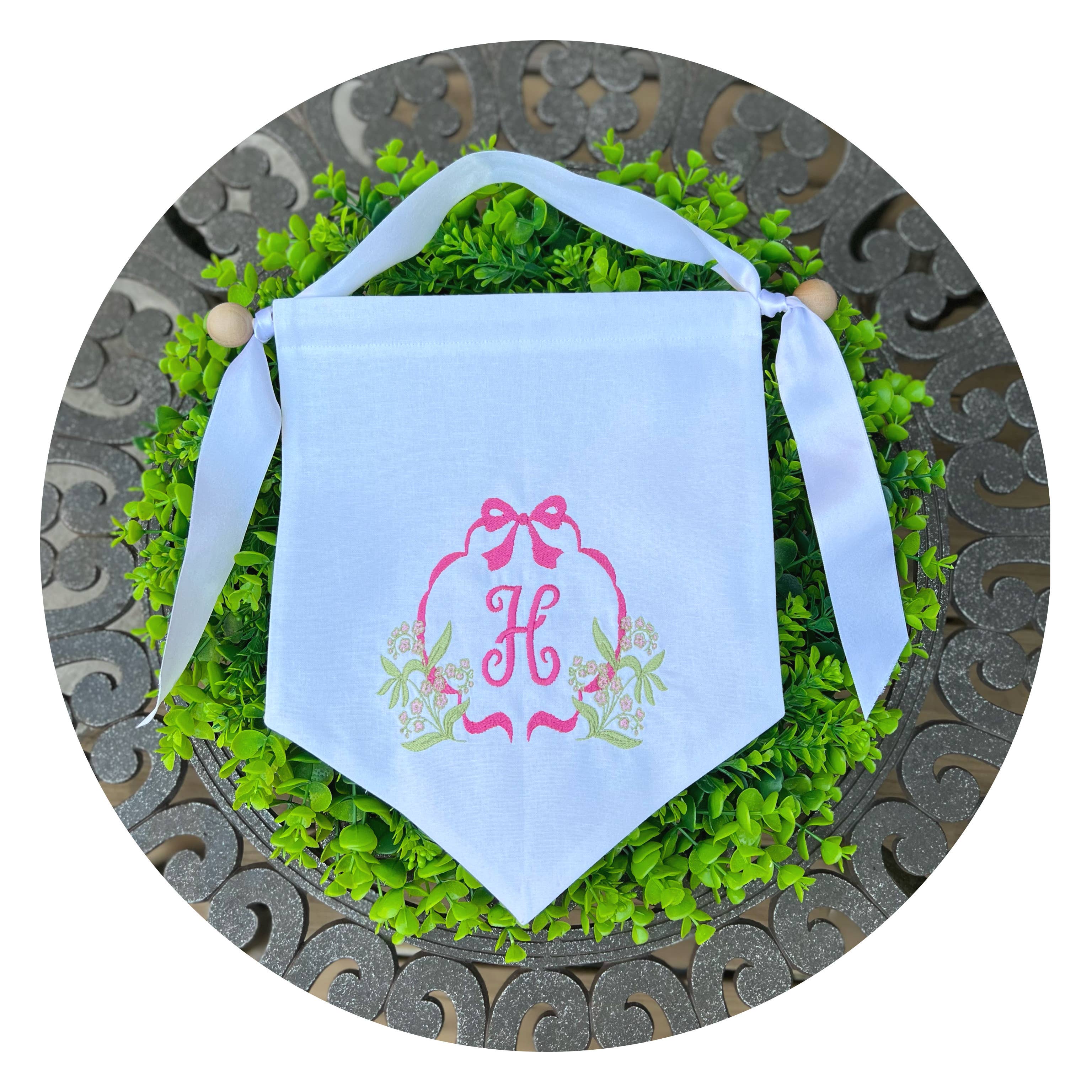 THE ROYALTY COLLECTION - Wholesale Banner - Linen Blend Banner with Hanging Set1