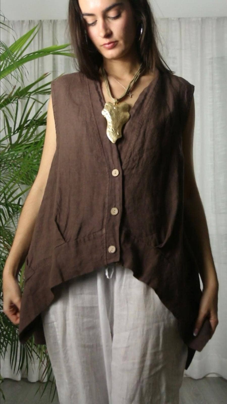 Linen & More - Wholesale Blouse - Dames - REF 83679 Mouwloze blouse 100% linnen1