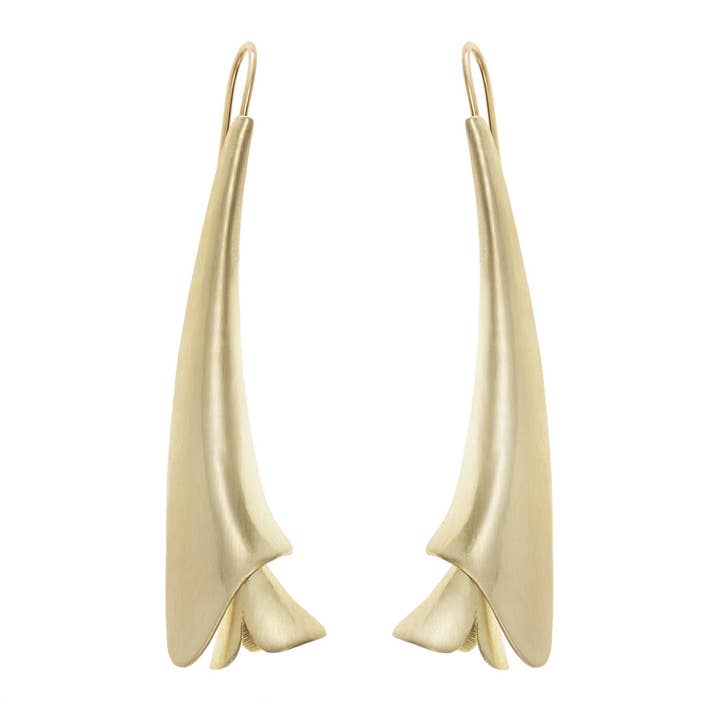 NIGHTBLOOM EARRING for wholesale by CASTLECLIFF