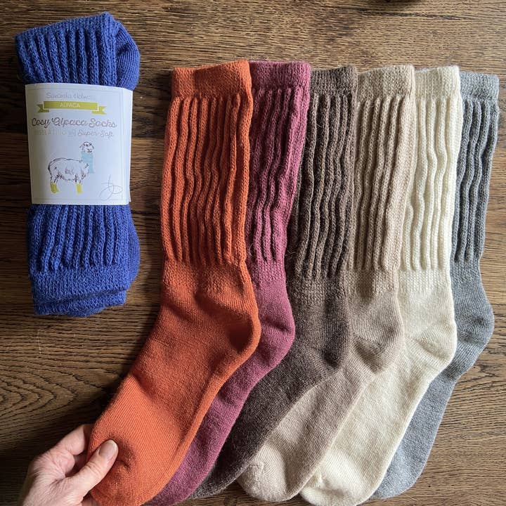 Samantha Holmes Alpaca Clothing and Gifts - Wholesale Socks – Women's - Cosy Alpaca Rib Knit Socks10