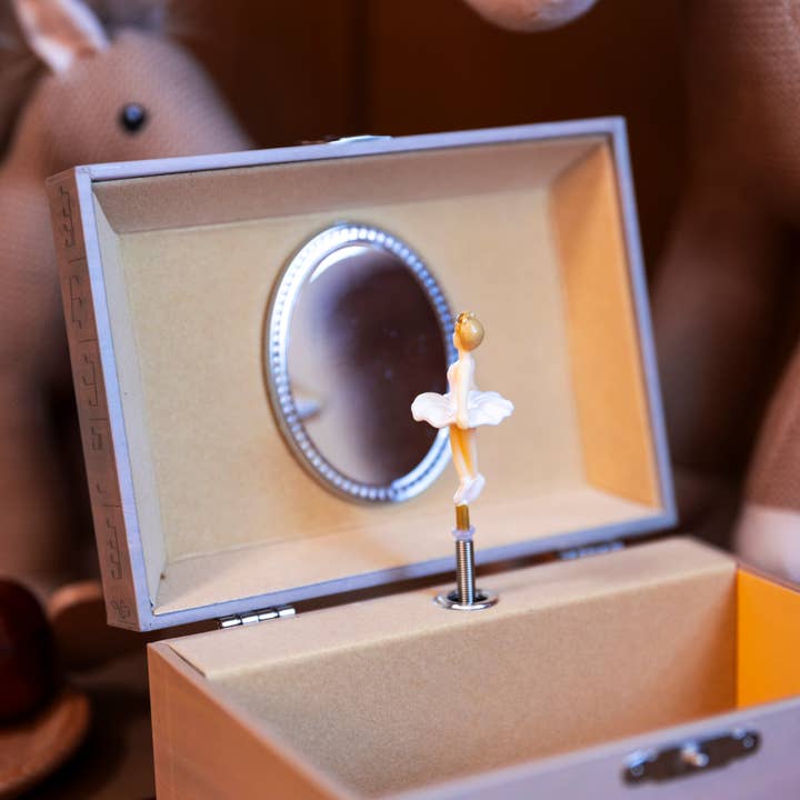 Egmont - Wholesale Jewelry Box/Organizer - Kids - Musical Jewelry Box - Musicians4