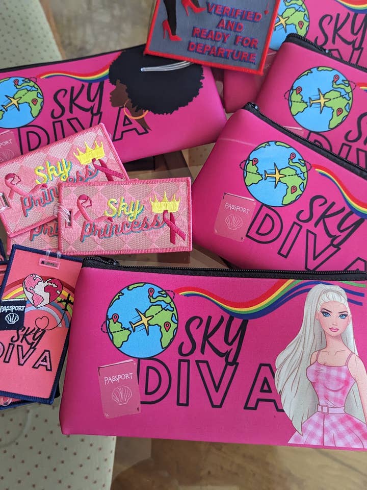 BARBIE BLOND Sky Diva Zipper Bag for wholesale by FUNNYBAGTAGS by Cukiegirl