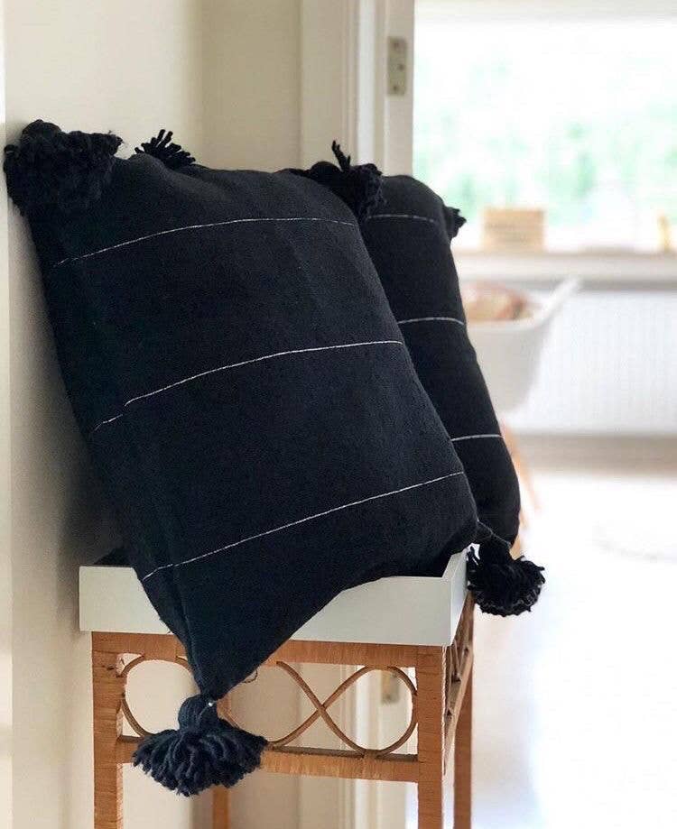 marrakeshop – wholesale Throw pillow cover – Moroccan Pillow Cushion With Pom Pom Tassel19