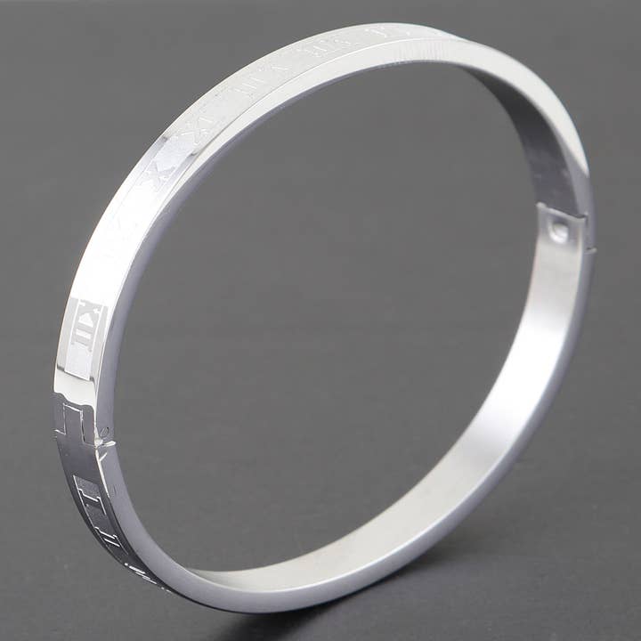 3AM BY H&D ACCESSORIES - Wholesale Charm/Dangle Bracelet - Roman Numeral Bracelet4