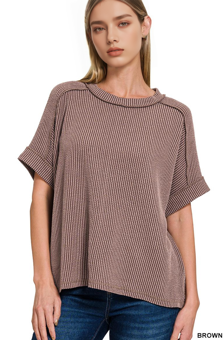 42POPS – wholesale Stickad topp - Dam – .Corded Rib Kortärmad Topp med Rå Kant62