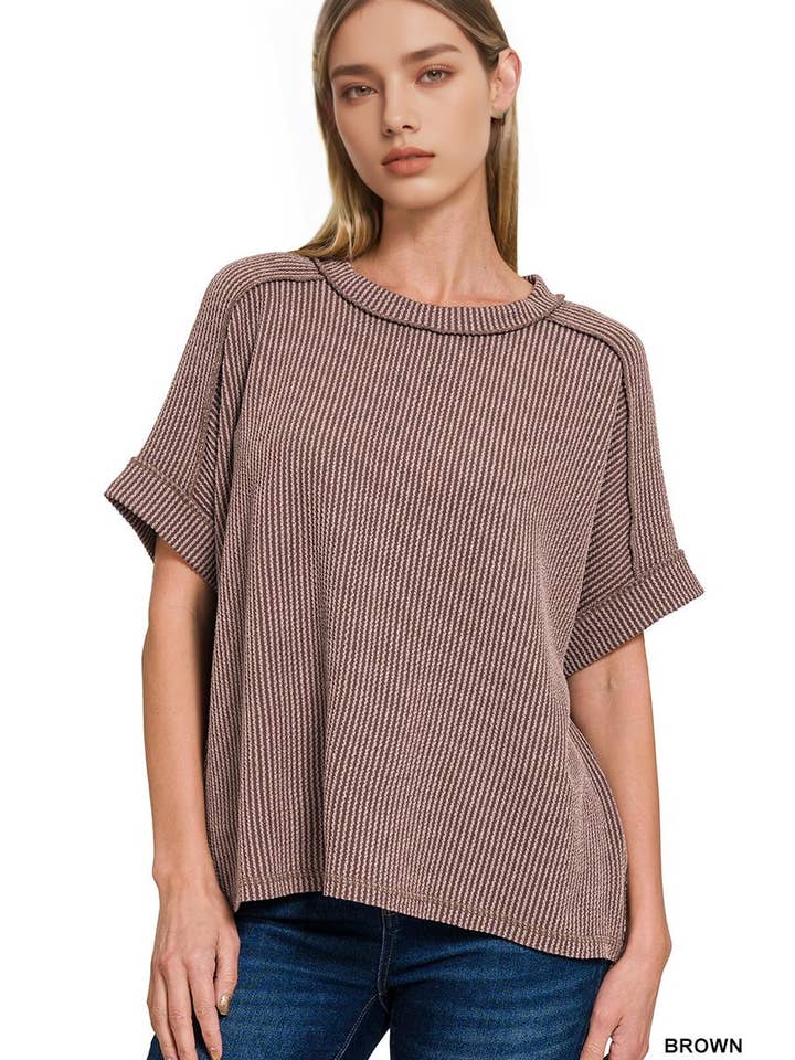 42POPS – wholesale Stickad topp - Dam – .Corded Rib Kortärmad Topp med Rå Kant62