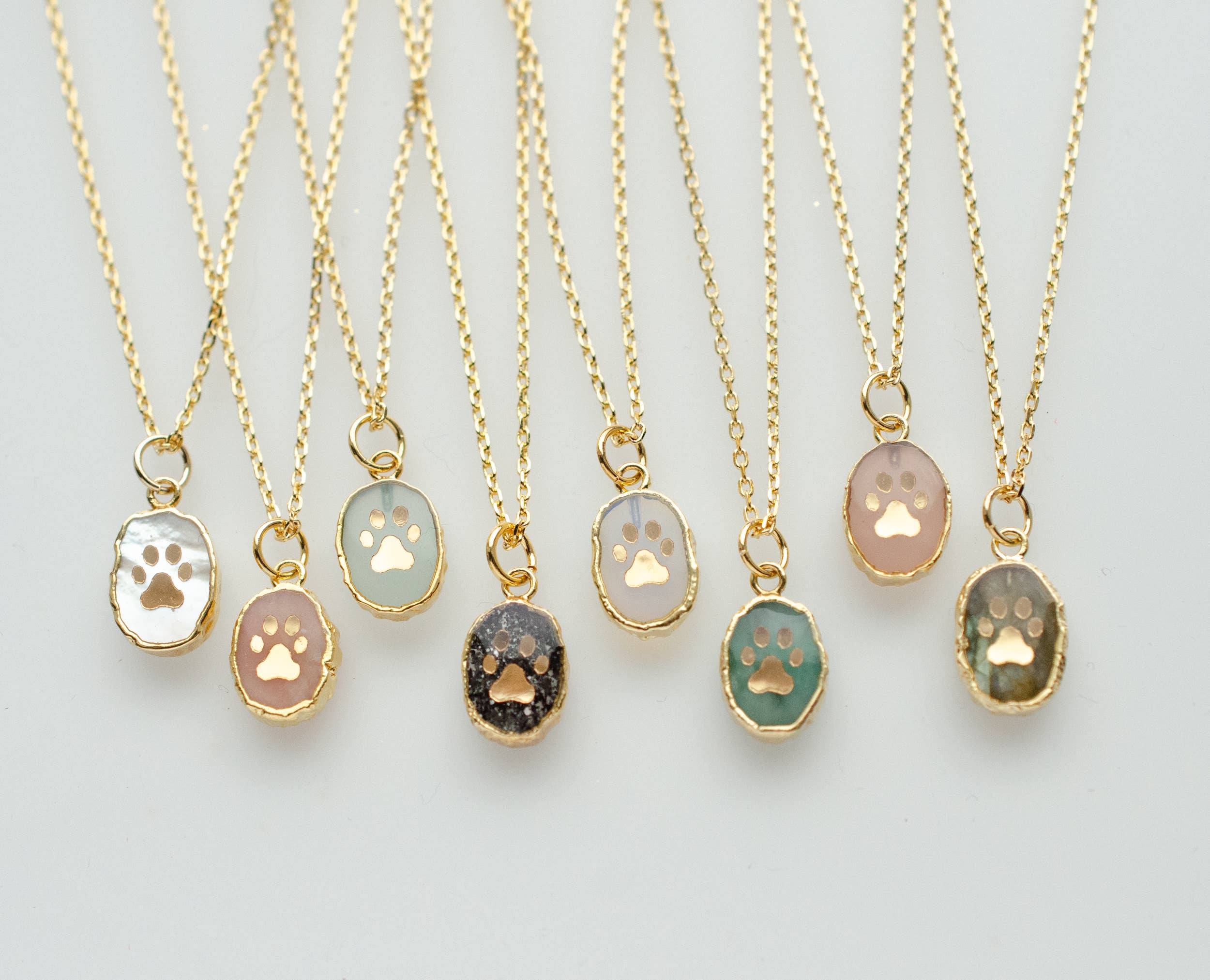 Jill Makes – wholesale Pendant/charm necklace – Paw Print Gemstone Necklace5