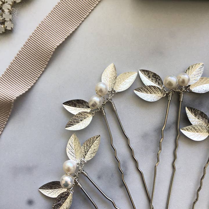 Sweet Olive Hairpieces - Venta al por mayor Horquillas para el pelo - Horquillas clásicas de perlas y hojas (1+) | Horquillas clásicas para novia, accesorios para el cabello minimalistas12