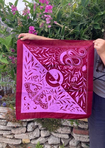 Pen+Pine – Großhandel Bandana – Damen – Witchy Bandana aus Baumwolle mit doppelseitigem Design, 56 cm x 56 cm6
