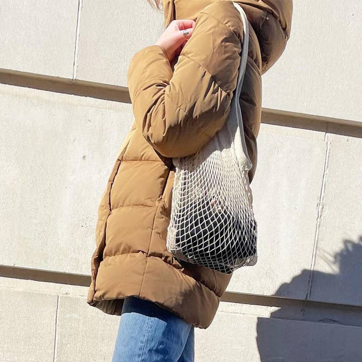 the french market bag no.2 in natural for wholesale on Faire3