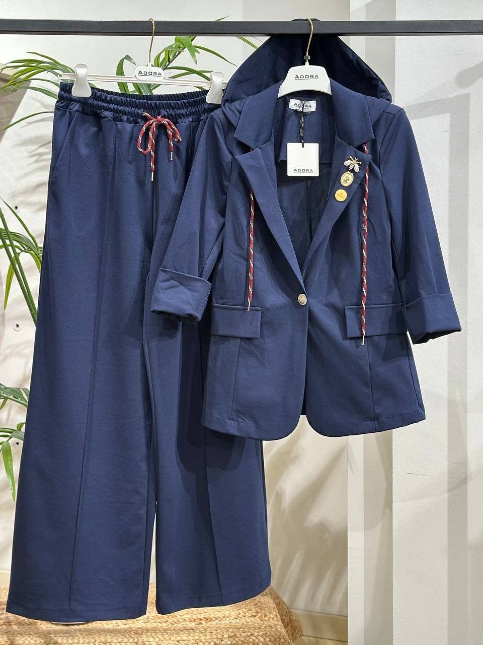 ADORA – Großhandel Blazer – Damen – Blazer mit abnehmbarer Kapuze0