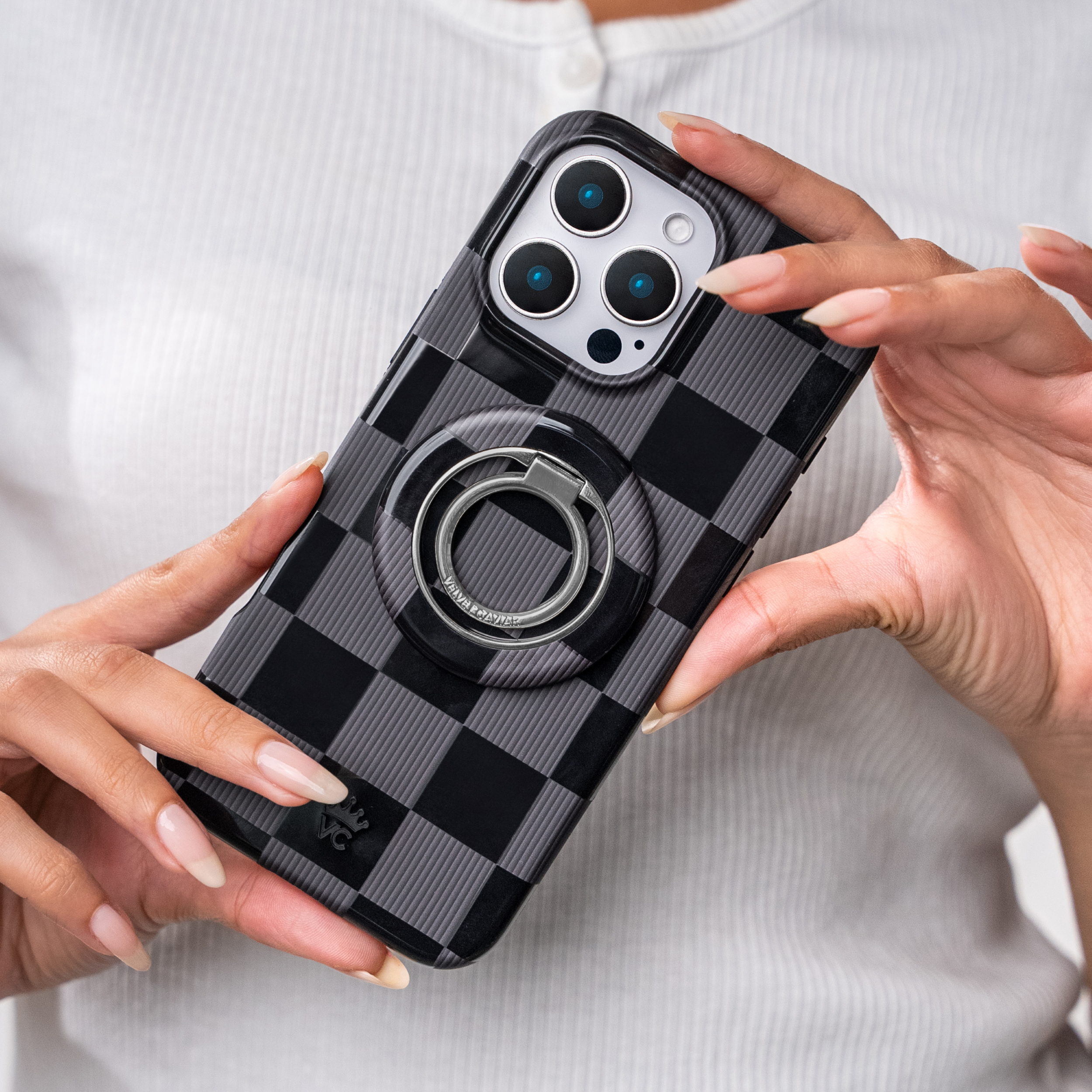 VELVET CAVIAR - Wholesale Phone Grip - Magnetic Phone Ring & Stand - Noir Vibe Checkered1