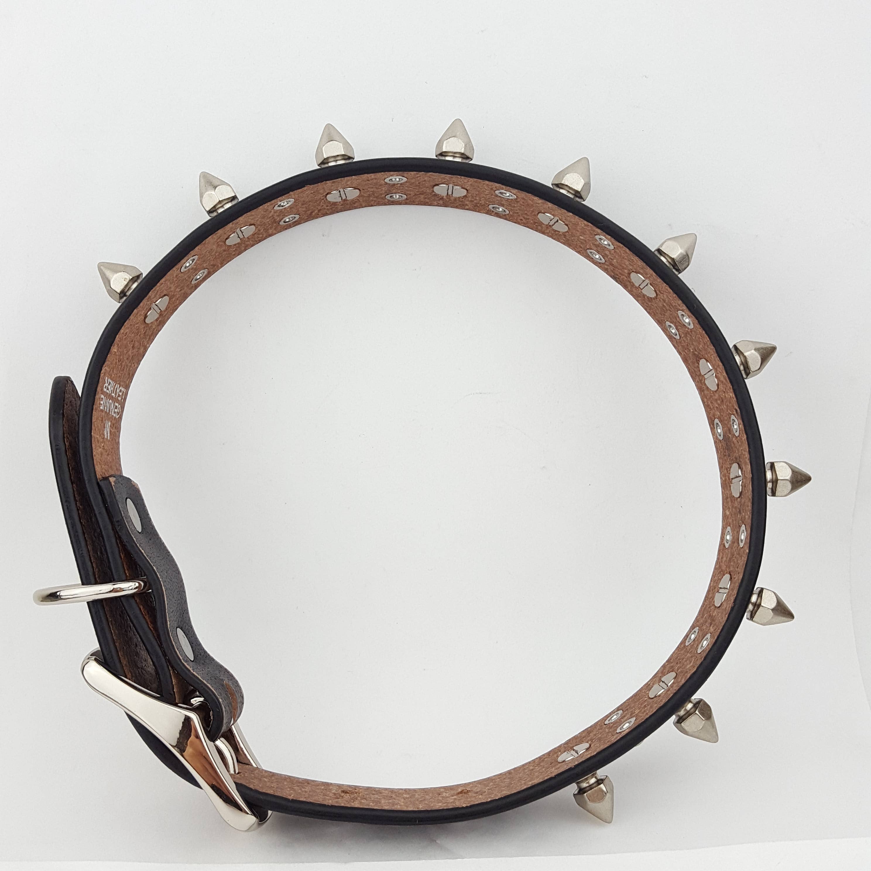 Axesoria West - Wholesale Pet Collar - Dog - Genuine Distressed Leather Dog Collar with stud and Spike6