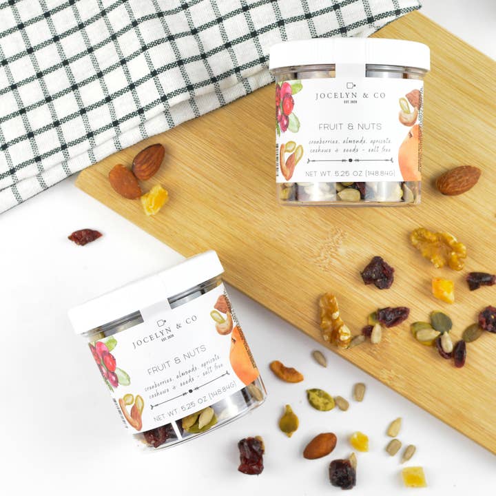 Potje met fruit en noten voor wholesale door Jocelyn & Co