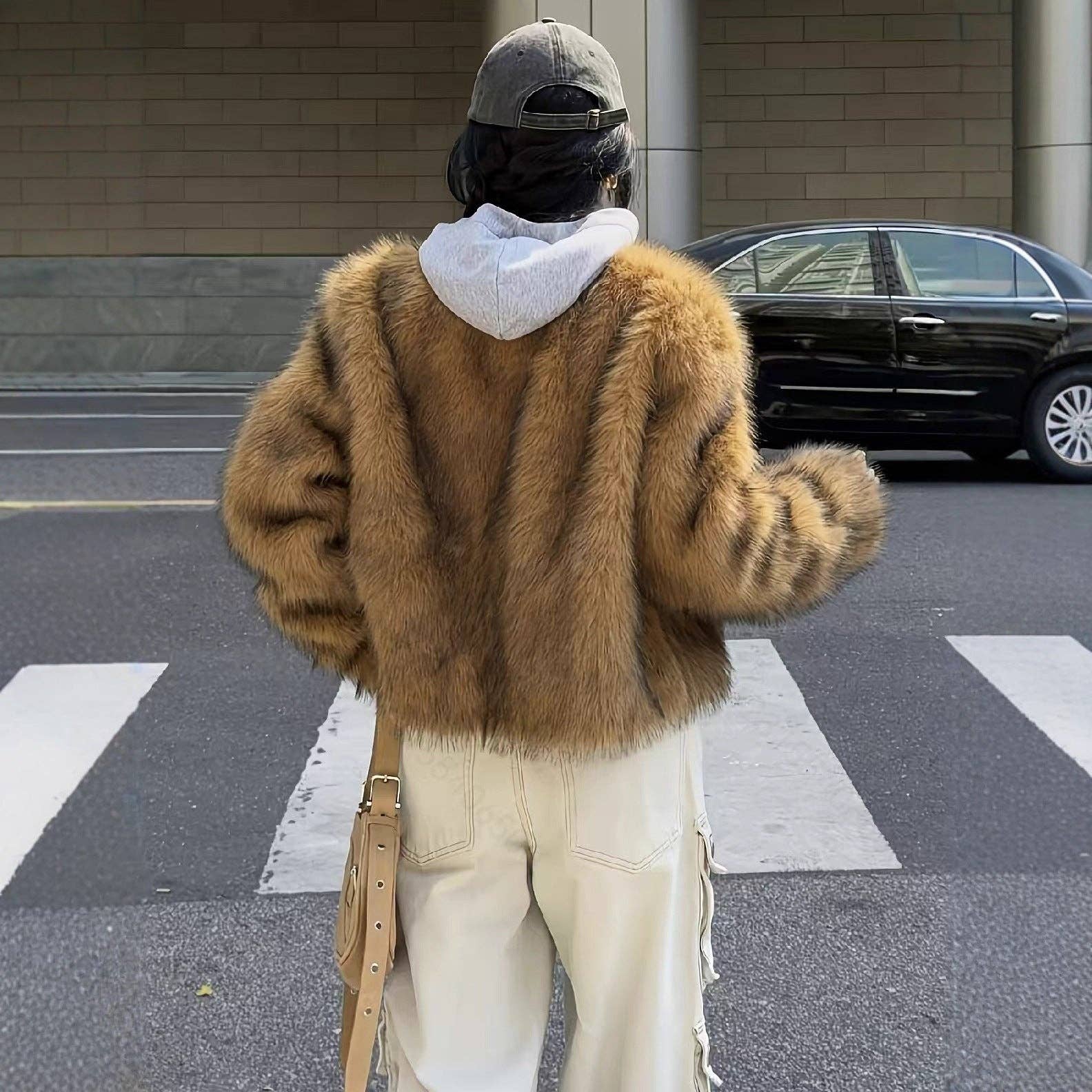 Marayn - Wholesale Jacket - Women's - Luxury Faux Fur Jacket Chic AutumnWinter European Style13