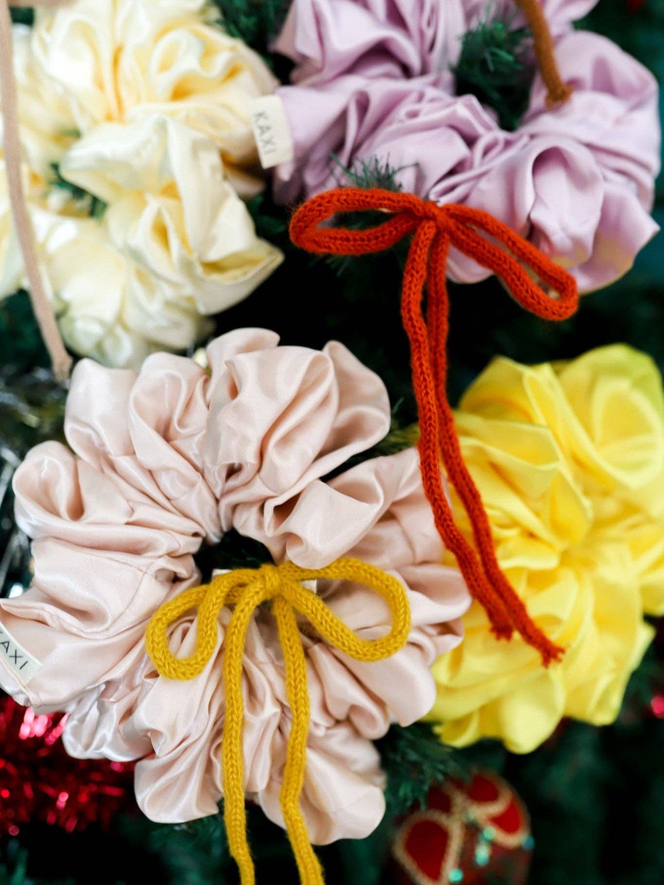 KAXI - Wholesale Scrunchie - Dames - JUMBO SLAAP ZIJDE/SATIJN SCRUNCHIES8