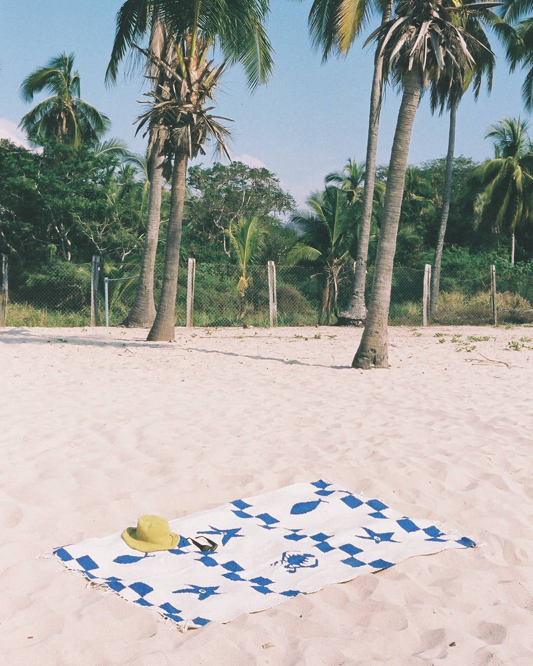 Overexposed - Wholesale Throw Blanket - Aegean Blanket2