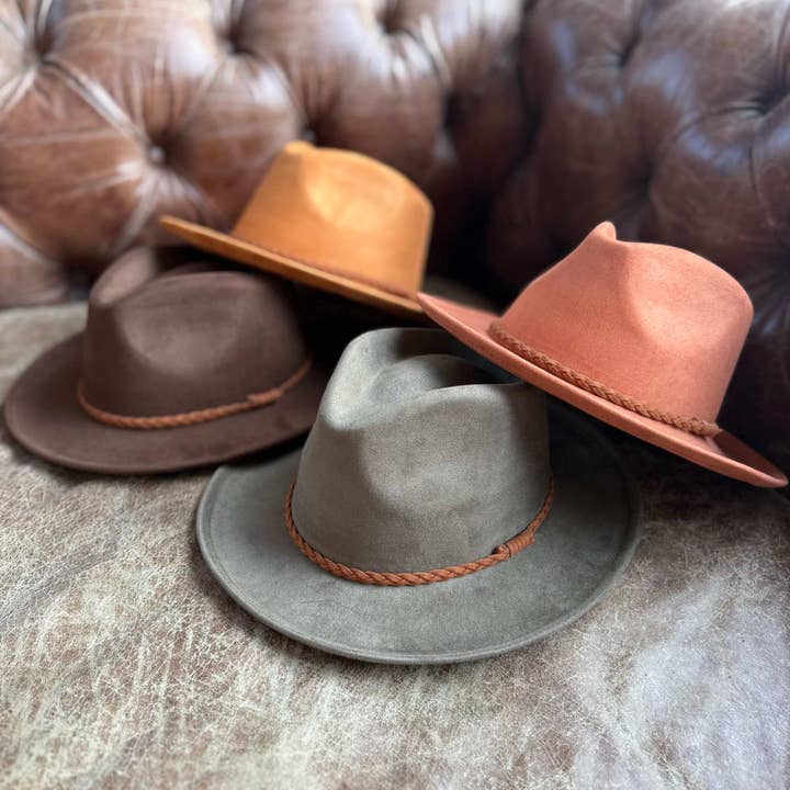 Queens INC - Wholesale Hat Accessory - Women's - Stiff Brim Rancher in Suede Hat W/ Braided Suede Belt4