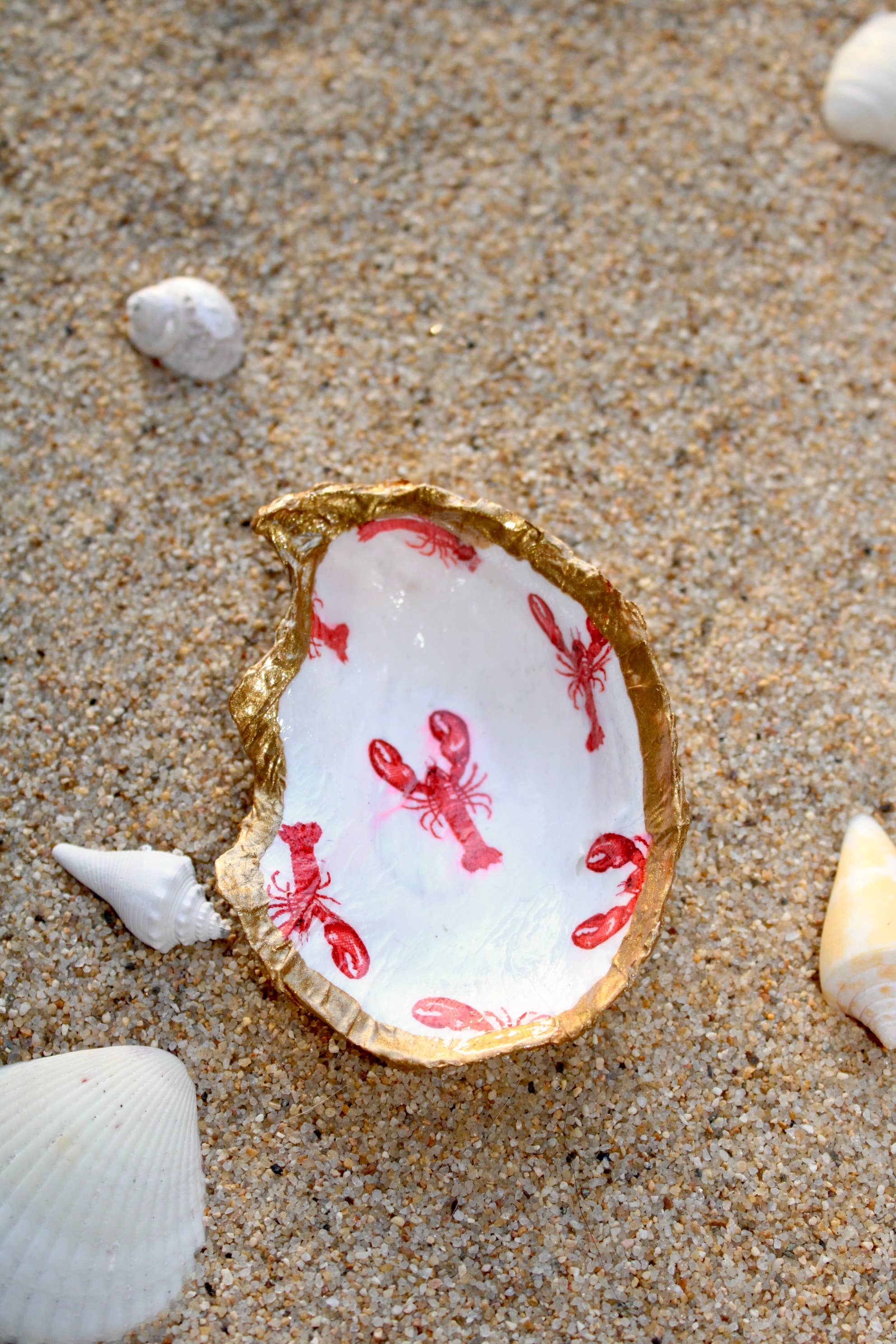 Coastal Collective Co. - Wholesale Jewelry Dish - Decoupaged lobster shell ring dish2
