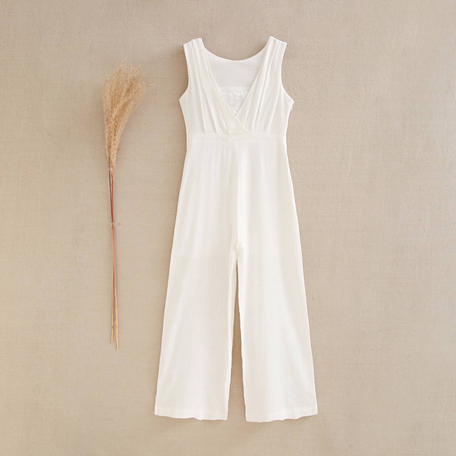 Dadati - Wholesale Jumpsuit - Baby - Girl's jumpsuit in off-white linen1
