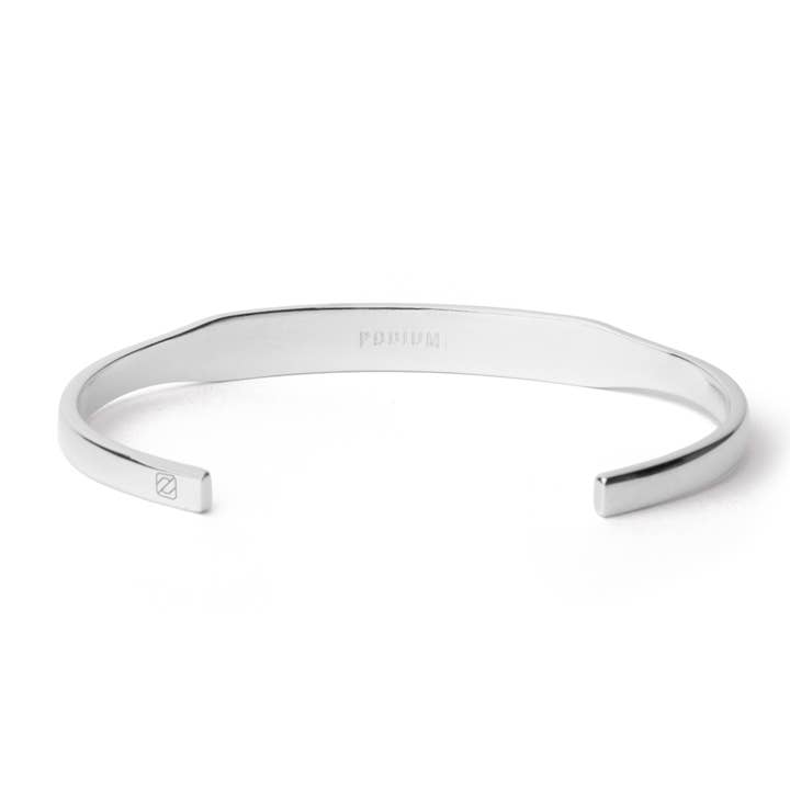 Bracelet ID Cuff en argent pour la vente par Podium