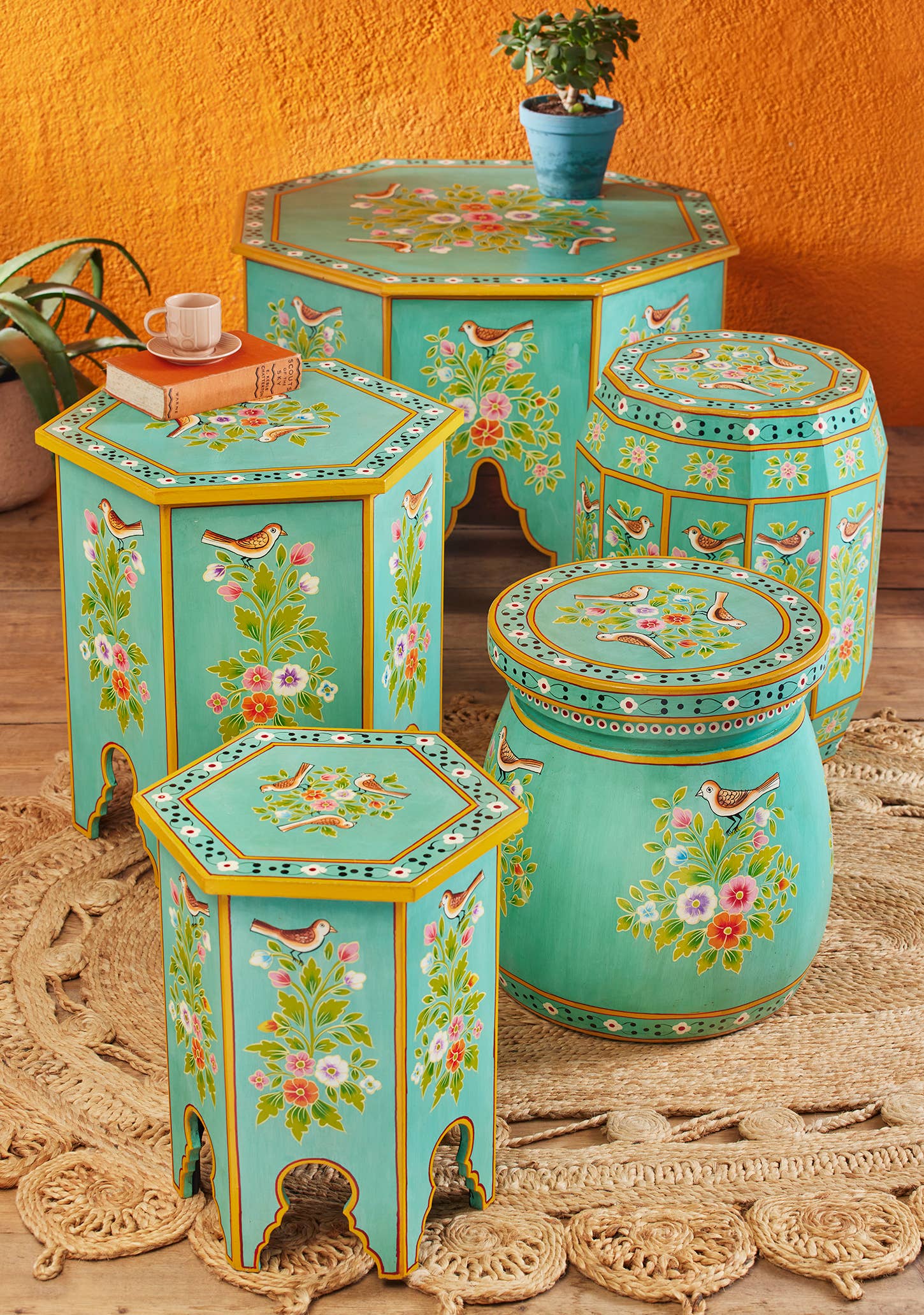 Namaste - Vente Tables d'appoint - Table d’appoint ronde peinte à la main Panchi3