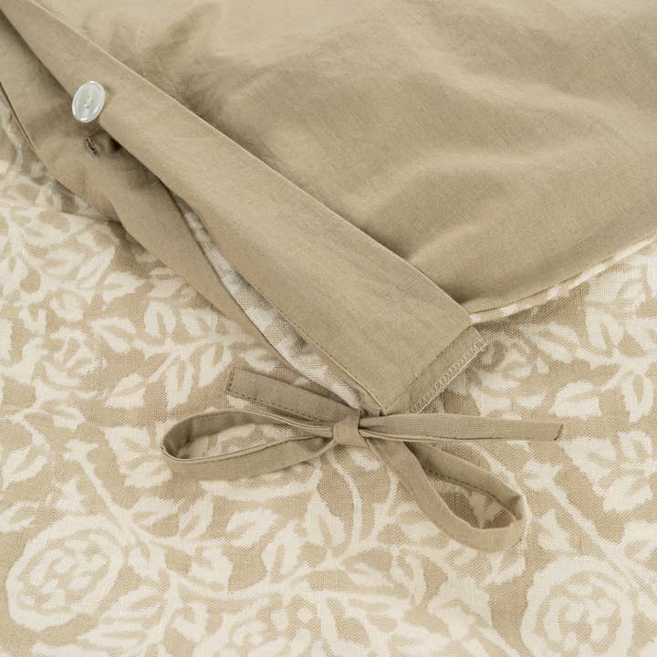 Indaba Trading - Wholesale Bedding Set - Wild Rose Queen Duvet Set