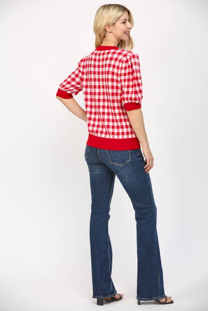 ROSSO/BIANCO CARDIGAN CORTO A FANTASIA GINGHAM CON BORDI A ONDA FW10334 in vendita all'ingrosso su Faire8