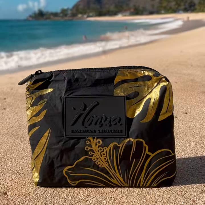 Honua Travel Pouch for wholesale by Honua Skincare