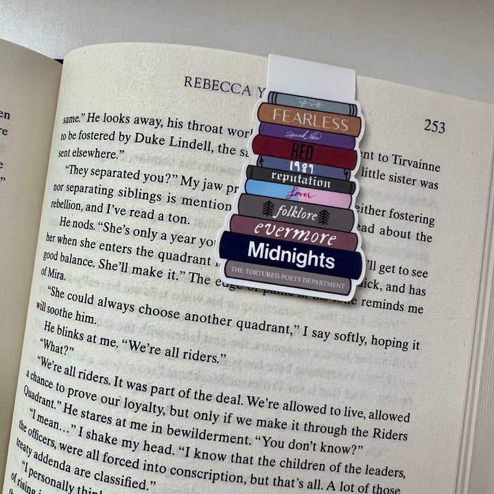 Mouthy Broad - Wholesale Bookmark - Taylor Swift Albums As Stacked Book Magnetic Bookmark