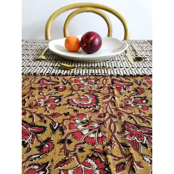 Nayda Diaries - Wholesale Tablecloth - Tablecloth flowers printed Indian block print Udaïpur3
