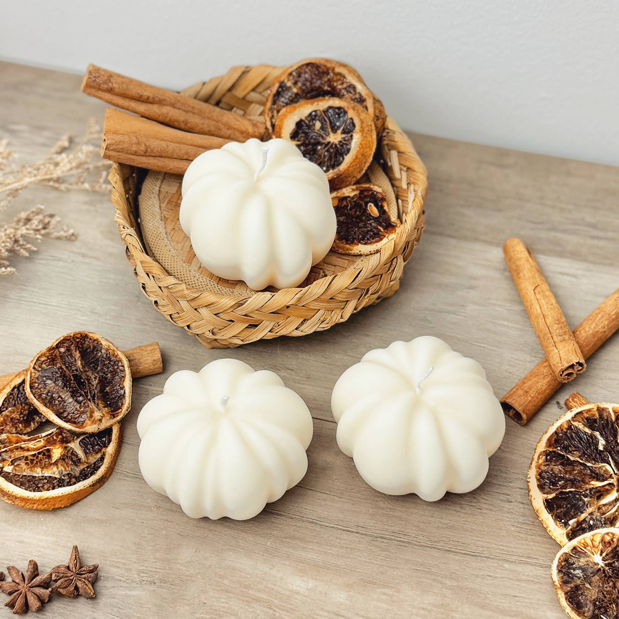 Eli and Things - Wholesale Novelty Candle - White Pumpkin Candle - White Halloween Decoration4