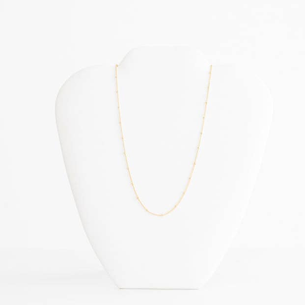 N7154- Halsketting met lange gelaagde kogelketting voor wholesale door Heidi Hull Designs