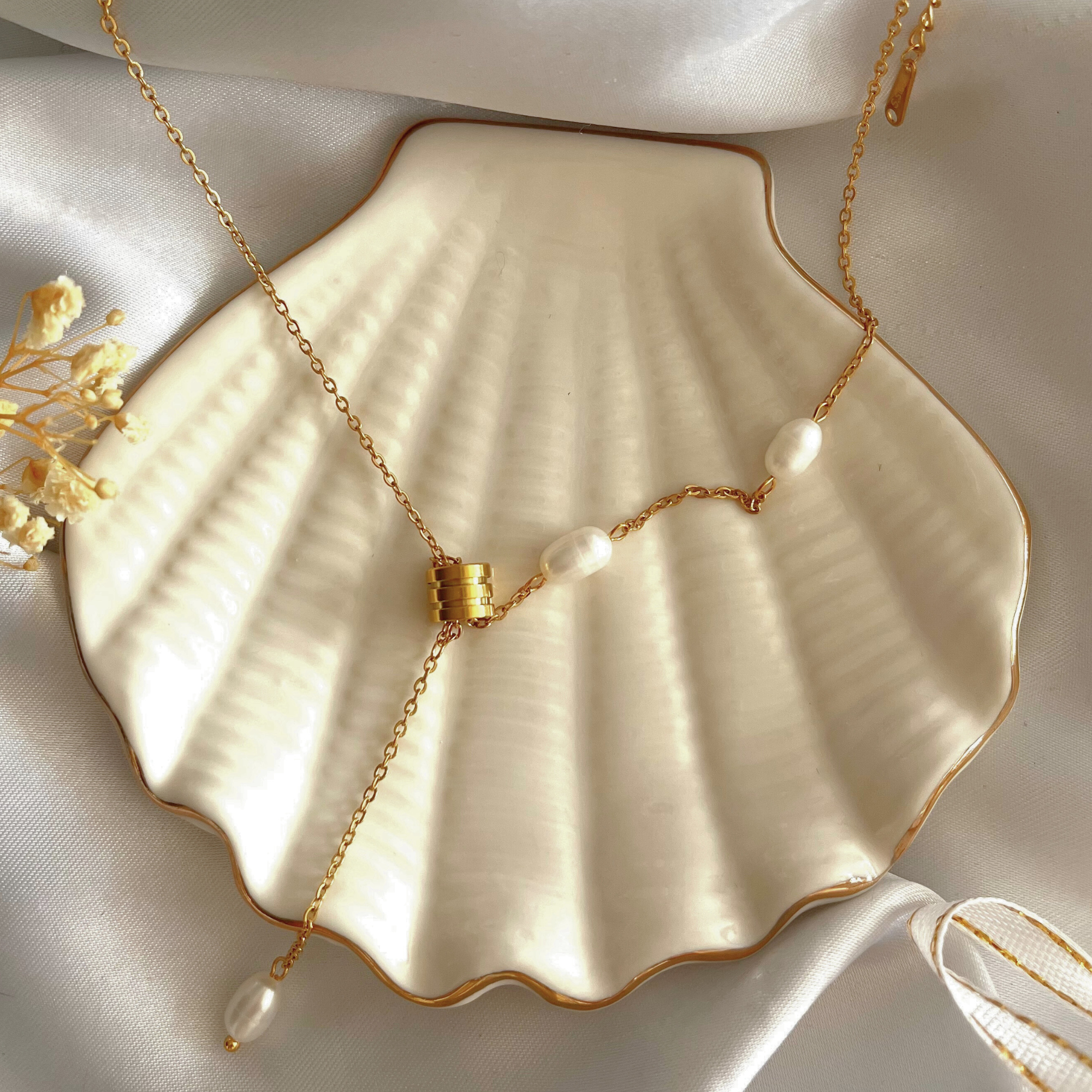 XIPAIA – wholesale Y-neck/lariat necklace – ZOE Necklace - Natural Pearl Lariat Necklace4