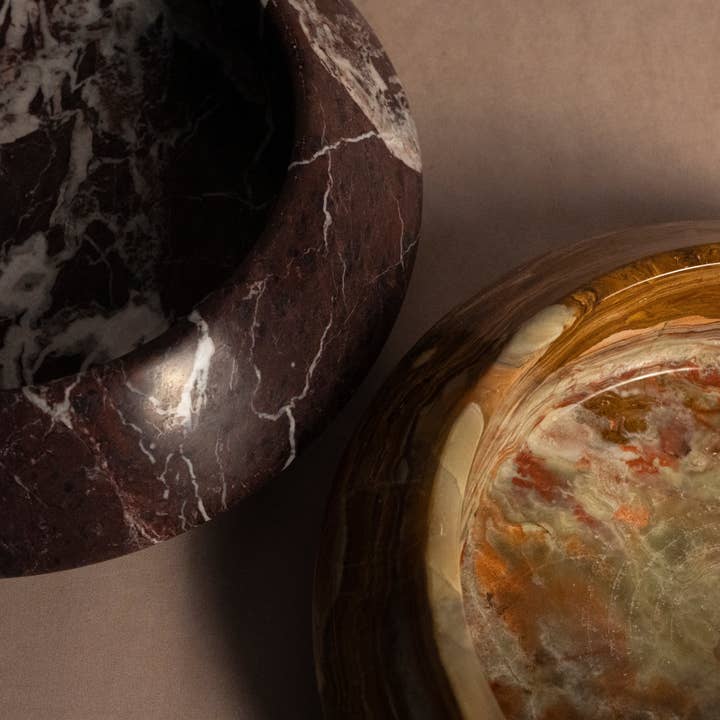 Marigold Market - Wholesale Decorative plate/dish/bowl - Angled Bowl Red Zebra - Marble1