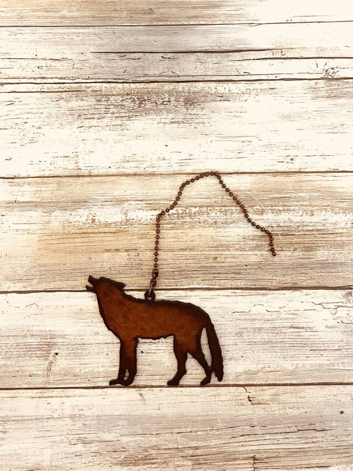 Wolf Fan Pull for wholesale by Universal Ironworks USA