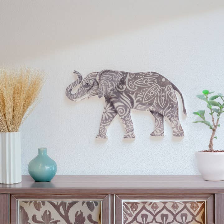 Elefant Väggdekor Grå, Kapiz & Metall, Inomhus/Utomhus för wholesale av Eangee Home Design