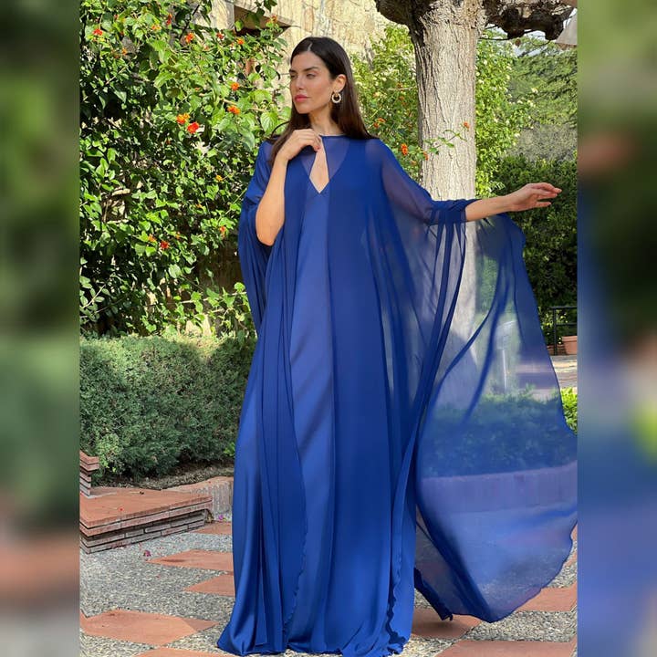 FRIDA DRESS+CAPE for wholesale by Mythe