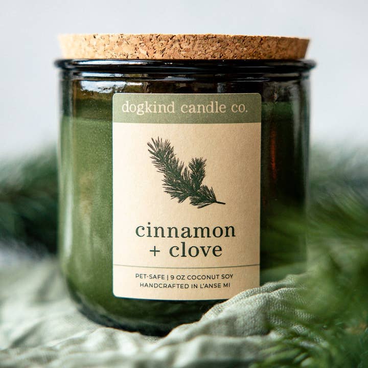 Cinnamon + kruidnagel voor wholesale door Dogkind Candle Co